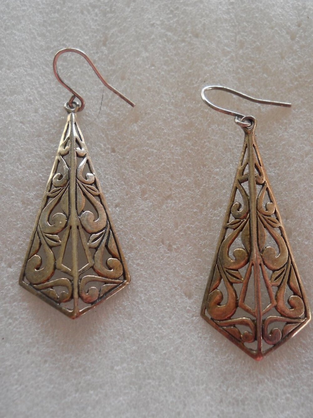Jezlaine - Sterling Filigree Earrings    930